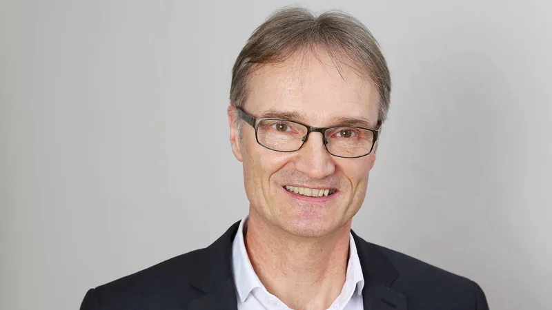 25 28 Pro Kontra markusbuholzer quer rundgang 2 2019 klett und balmer