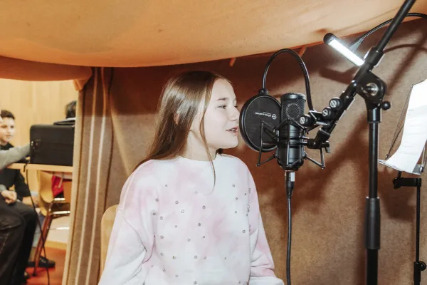 22 das fahrende tonstudio he1 rundgang 1 2024 klett und balmer